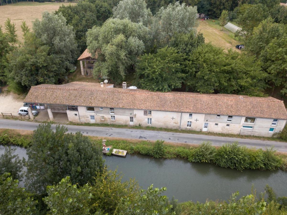 Relais de la Venise verte Coulon Buitenkant foto